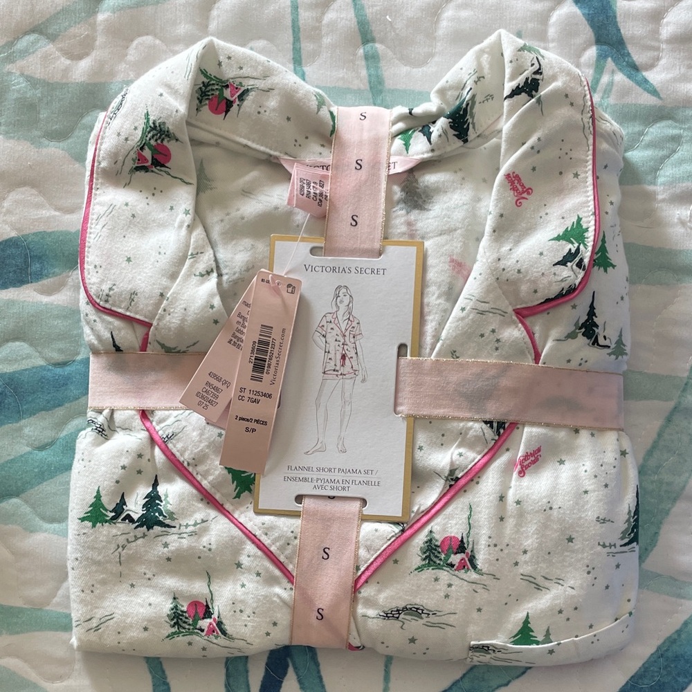 Victoria's Secret Winter Print Pajama Set with Pink Accents